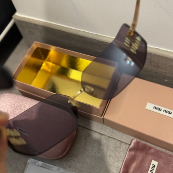 Miu Miu Viral Pink Sunglasses - OOTD Essential main image 6